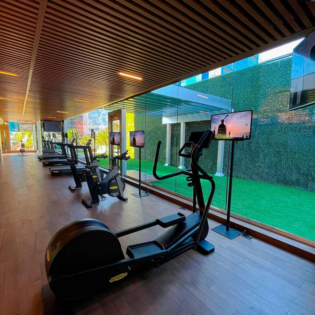Safi Royal Luxury Metropolitan Hotel San Pedro Garza Garcia Kemudahan gambar The gym at the hotel
