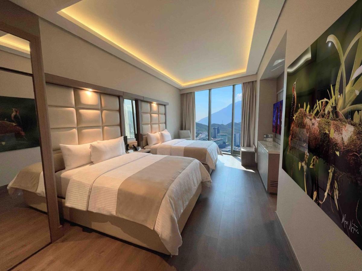 Safi Royal Luxury Metropolitan Hotel San Pedro Garza Garcia Luaran gambar Deluxe Room